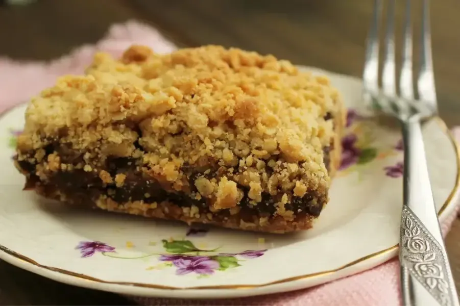 Date Bar Recipe: A Classic with An Authentic Nutty Twist