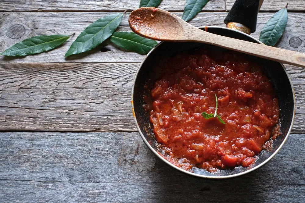 Tomato Gravy Recipe: Easy Southern Comfort in 30 Minutes