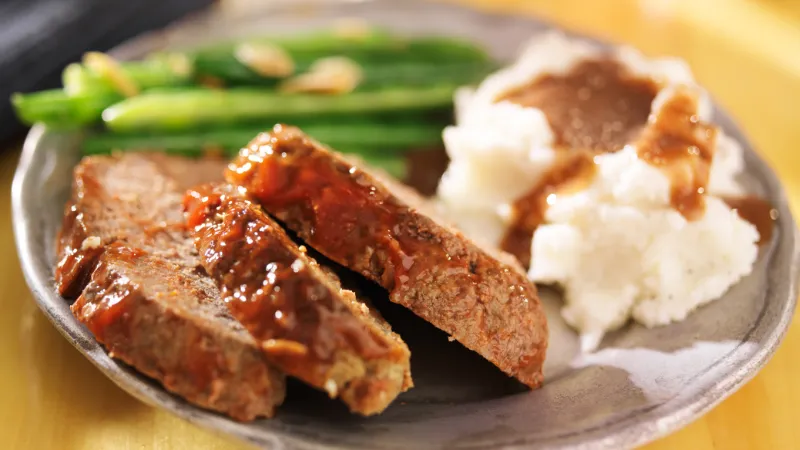 Italian Meatloaf Recipe: A Simple Burst of Mediterranean Flavor